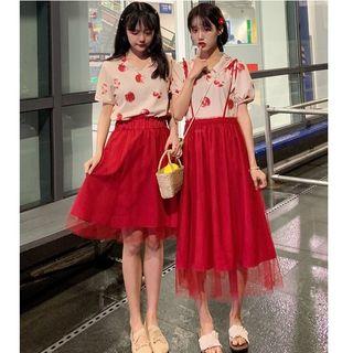 Short-sleeve Print Top / Shirt / A-line Mesh Skirt / Jumper Skirt / Set