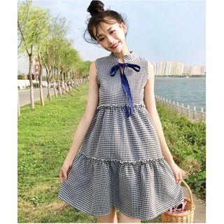 Plaid Tie-neck Sleeveless A-line Dress
