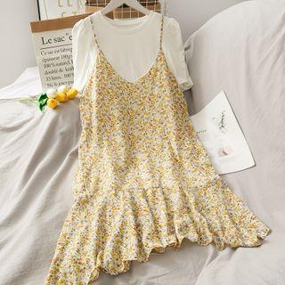 Set: Puff-sleeve Plain T-shirt + Floral Sleeveless Dress