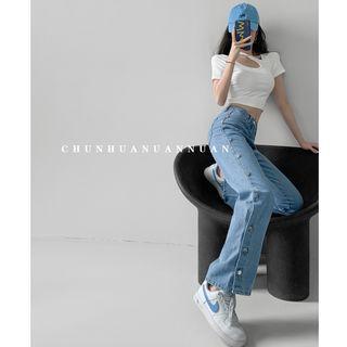 Washed Button-side Straight-cut Jeans