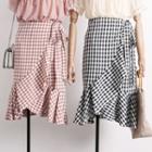 Tie-side Ruffled A-line Plaid Skirt