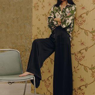 Long-sleeve Floral Printed Blouse