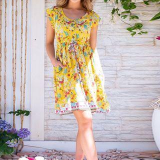 Short-sleeve Floral Button-up A-line Dress