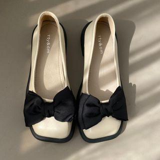 Ribbon Bow Flat Shoes