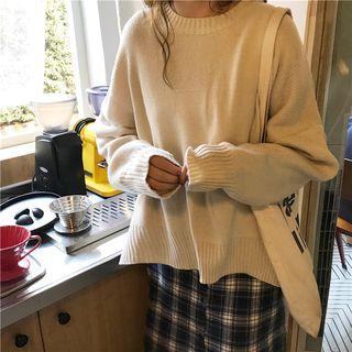 Slit-side Plain Sweater