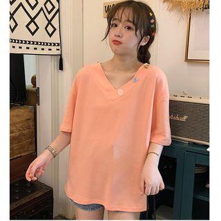 Elbow-sleeve Button T-shirt
