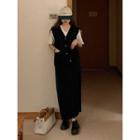 Set: V-neck Pocket-detail Vest + Band-waist Long Skirt One Size