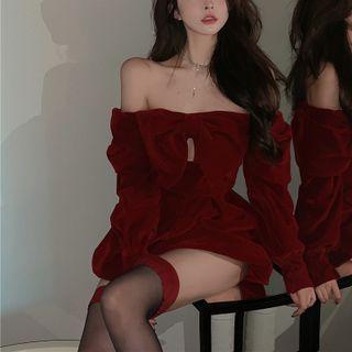 Long-sleeve Off-shoulder Romper