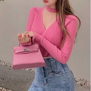 Cutout V-neck Ribbed Knit Top / High Waist Straight-cut Jeans