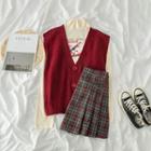 Long Sleeve Printed T-shirt / V-neck Button Vest / Plaid A-line Skirt
