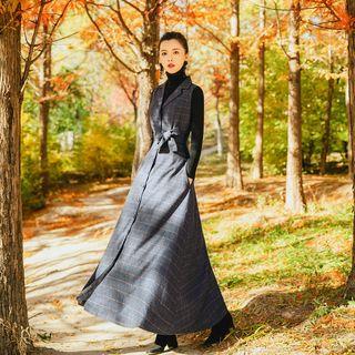 Set: Turtleneck Knit Top + Sleeveless Plaid Maxi A-line Dress