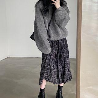 Turtleneck Sweater / Flower Print Midi A-line Skirt