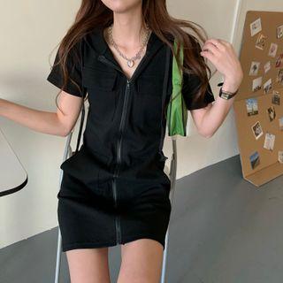 Short-sleeve Zipped Hooded Mini T-shirt Dress