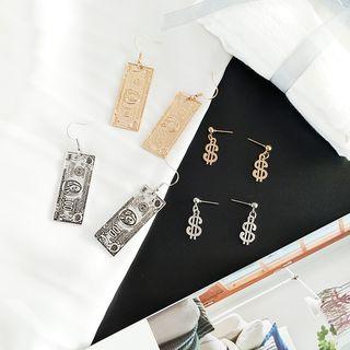 Earring (2 Designs)