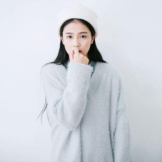 Plain V-neck Furry Sweater