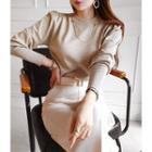 Mutton-sleeve Knit Top With Necklace