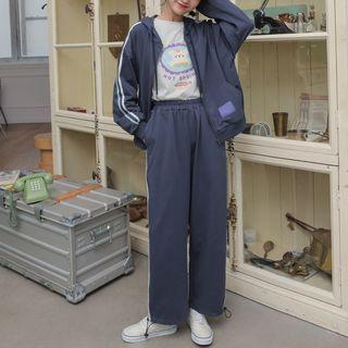 Striped-side Hooded Zip Jacket / Sweatpants