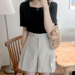 Square-neck Plain Blouse / Wide-leg Shorts