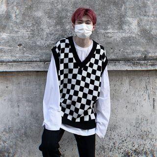 Checkered Sweater Vest / V-neck Cardigan