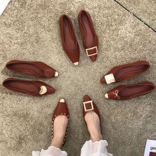 Pointy-toe Block Heel Pumps (various Designs)
