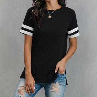 Short-sleeve Contrast Trim Slit T-shirt