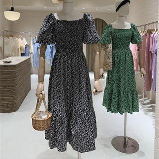 Short-sleeve Square-neck Floral Chiffon Dress