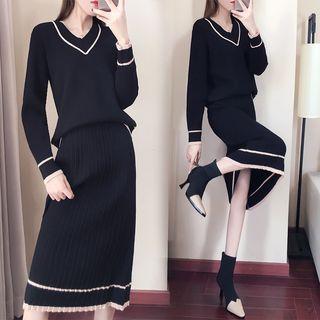 Set: Contrast-trim Sweater + Midi A-line Pleated Knit Skirt