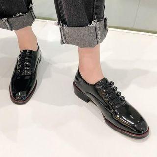 Faux Pearl Block Heel Shoes