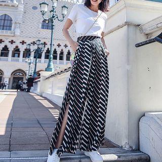 Short-sleeve T-shirt + Pattern Wide-leg Pants / Set