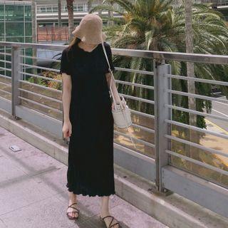 Lettuce-edge Pleated Maxi T-shirt Dress