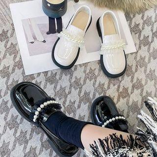 Faux Pearl Ruffle Trim Loafers