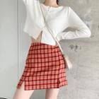Plain Slim-fit Cardigan / Plaid Slim-fit Skirt