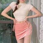Short-sleeve Crop Top / Velvet Mini Pencil Skirt