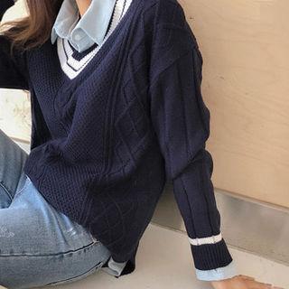 Contrast-trim Textured Knit Top
