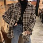 Plaid Shirt / Turtleneck Plain T-shirt