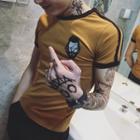 Contrast Trim Short-sleeve Cartoon Applique T-shirt