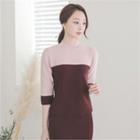 Elbow-sleeve Two Tone Knit Top