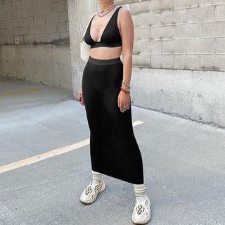 Set: V-neck Crop Tank Top + Skirt