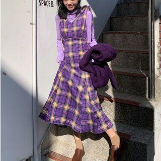 Long-sleeve T-shirt / Plaid Midi A-line Dress