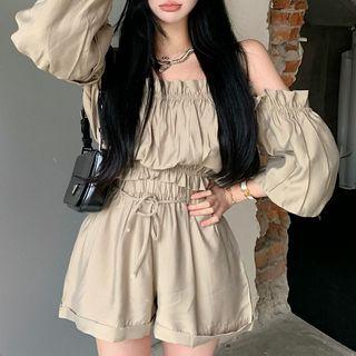 Set: Off-shoulder Blouse + Wide Leg Shorts Khaki - One Size