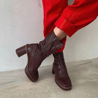 Square-toe Lace-up Platform Boots