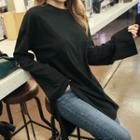 Crew-neck Diagonal-hem T-shirt