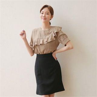 Puff-sleeve Frilled Top