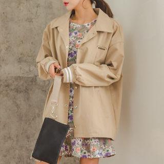 Button-detail Contrast-trim Jacket