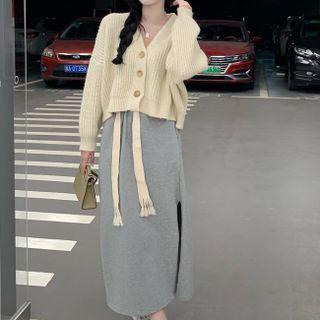 Cropped Cardigan / Drawstring Slit Midi Pencil Skirt