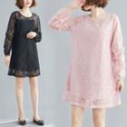 Plain Round-neck Lantern-sleeve Lace Dress