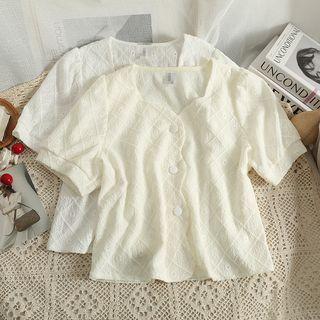 Embossed Wave-edge Crop Shirt