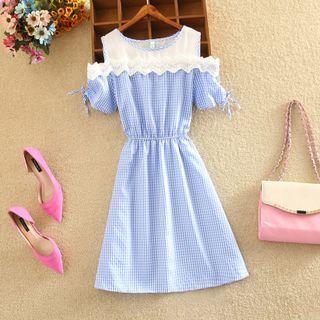 Short-sleeve Cold-shoulder Plaid A-line Dress