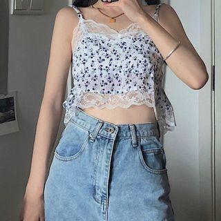 Mock Neck Short-sleeve T-shirt / Floral Camisole Top / Denim Shorts