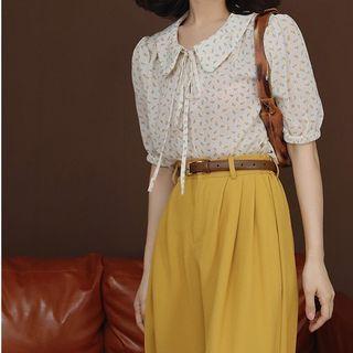 Short-sleeve Floral Print Blouse Floral - Off-white - One Size